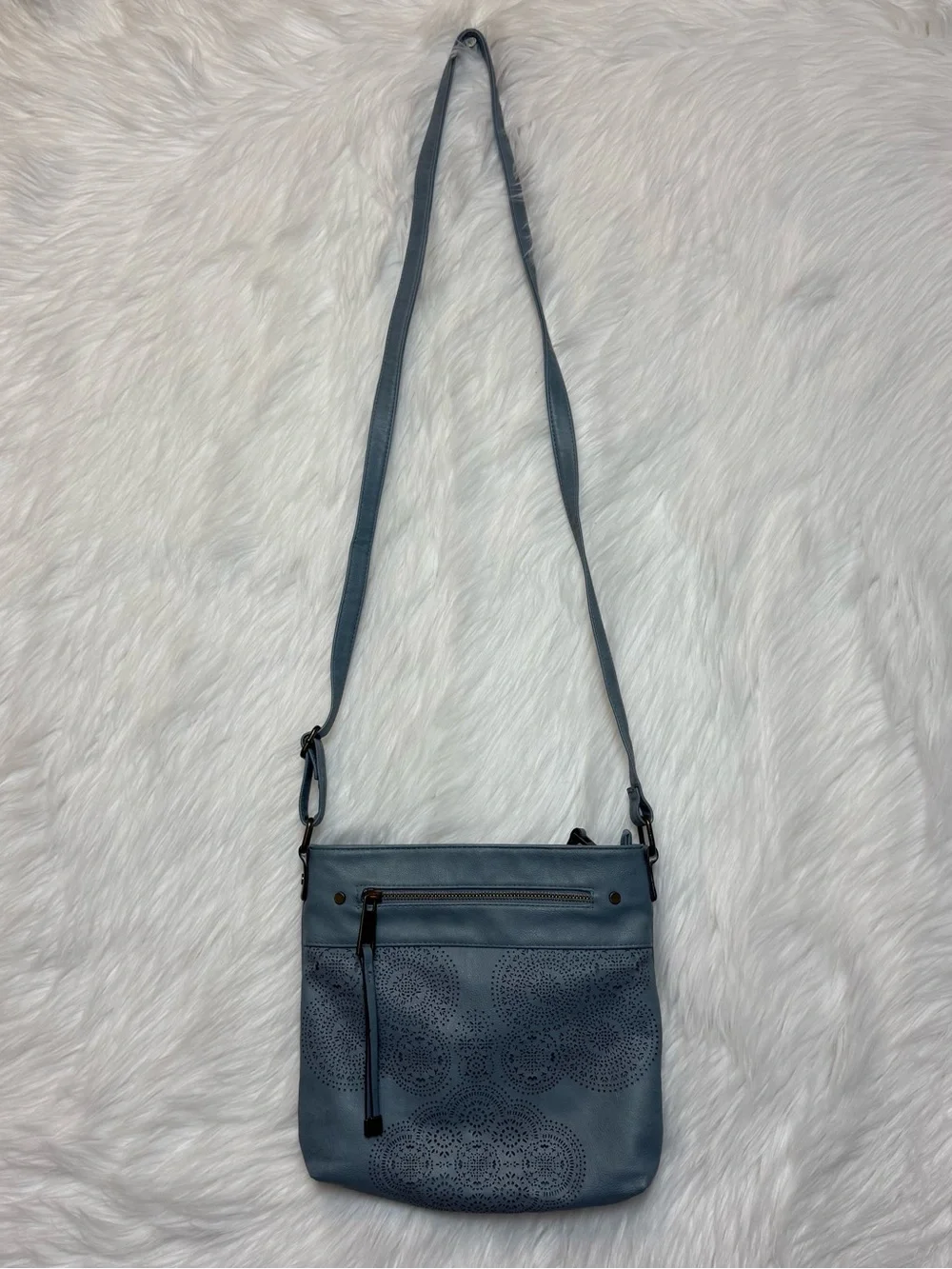 MEITRUE Light Blue Laser Cut Crossbody Bag Lightweight Purse Tassel Boho